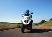 Piaggio MP3 Hybrid